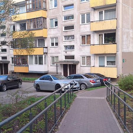Apartment Next To Cathedral Of Saints Peter & Paul Шяуляй Экстерьер фото
